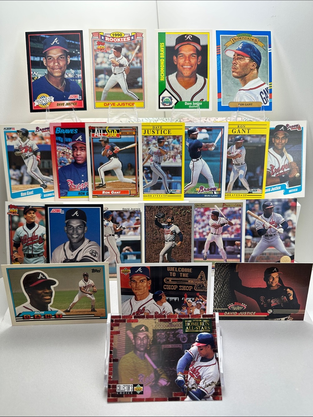 2 David Justice rookies w/Ron Gant Atlanta Braves lot of 21